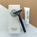 Бритвенный набор в бумажной коробке Талисман с кремом для бритья (10мл)